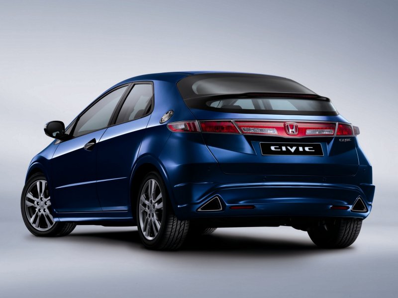 Купить фаркоп на Honda в Нефтеюганске